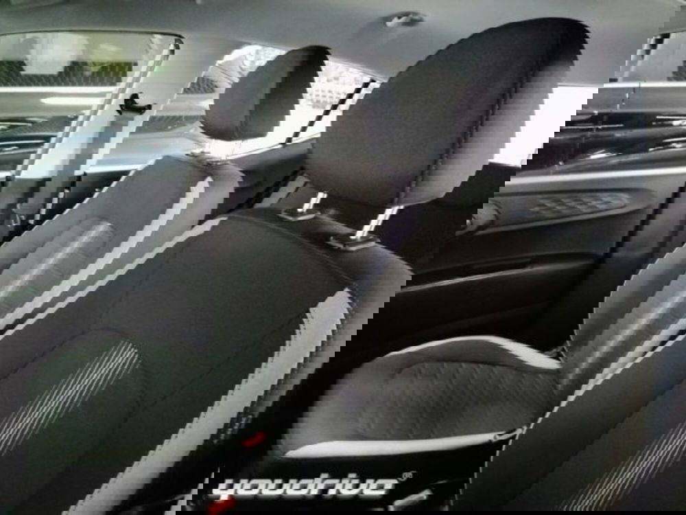 Hyundai i10 nuova a Napoli (17)