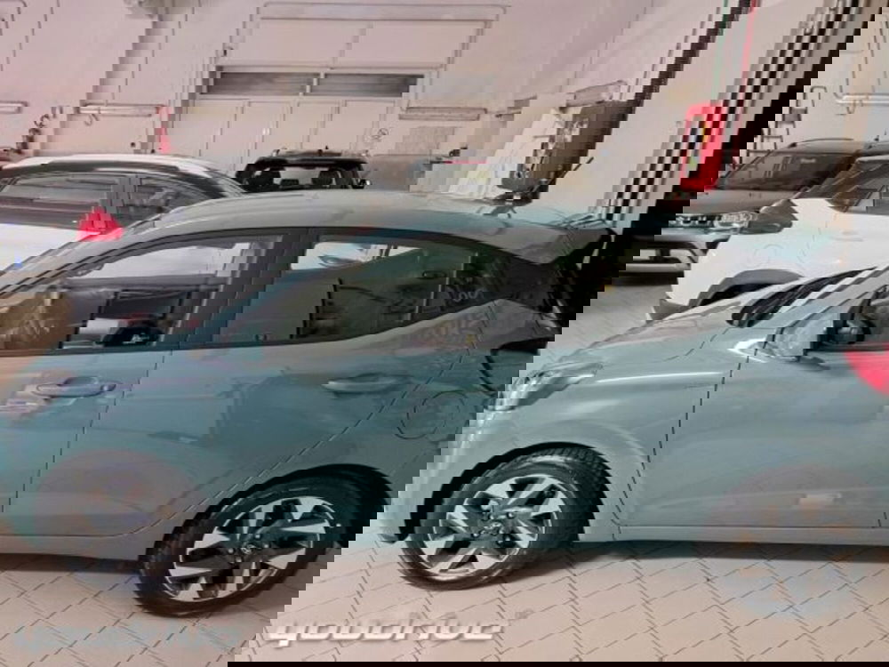 Hyundai i10 nuova a Napoli (3)