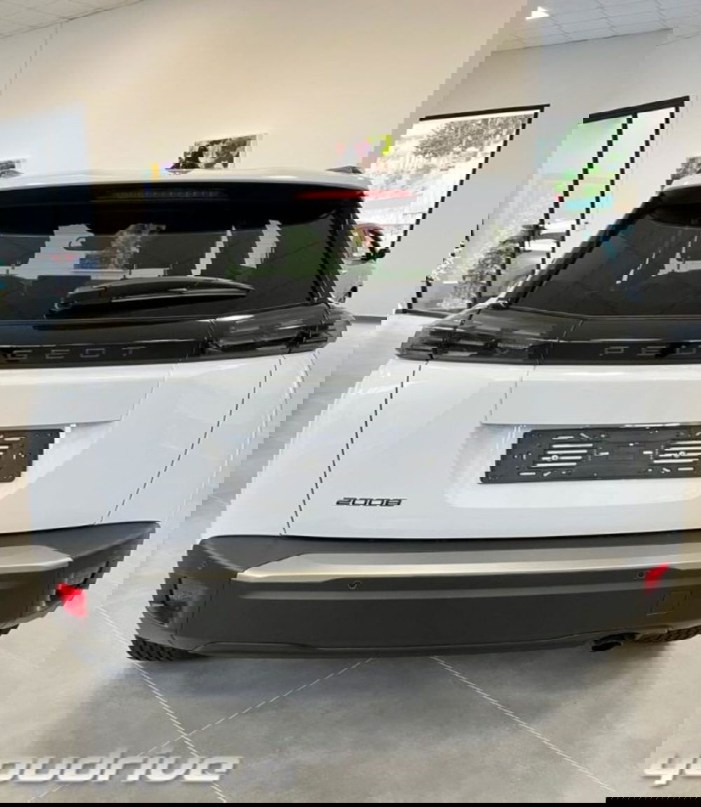 Peugeot 2008 nuova a Napoli (3)