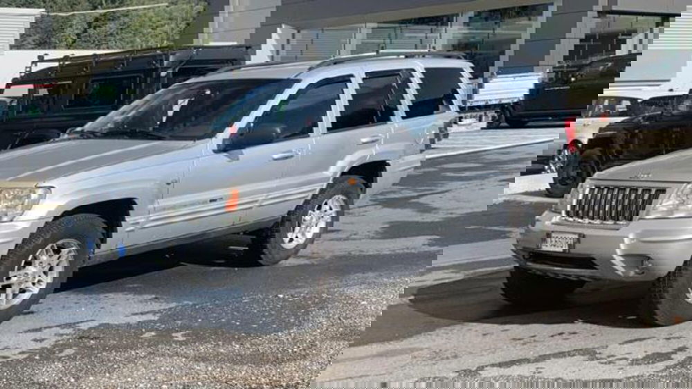 Jeep Grand Cherokee usata a Lucca (2)