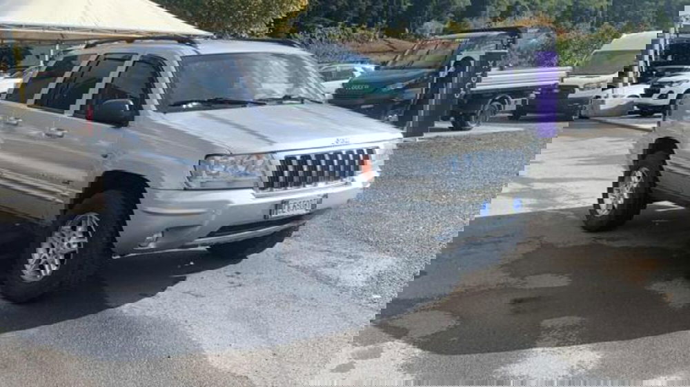 Jeep Grand Cherokee usata a Lucca (3)