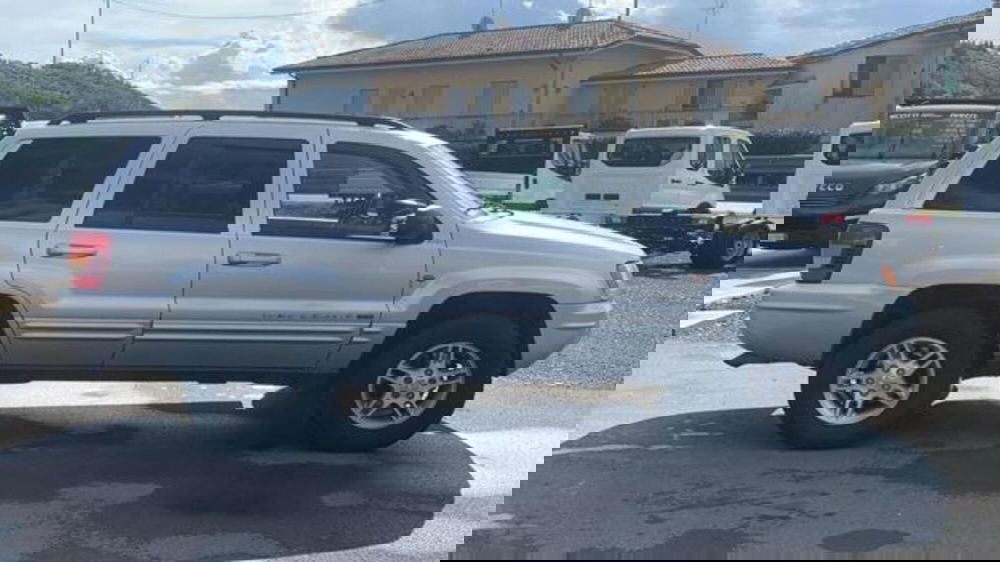 Jeep Grand Cherokee usata a Lucca (5)
