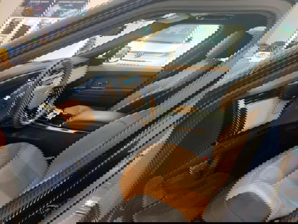 Land Rover Range Rover Sport usata a Lucca (12)
