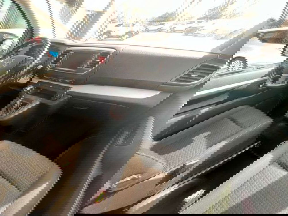 Opel Zafira Life usata a Firenze (18)