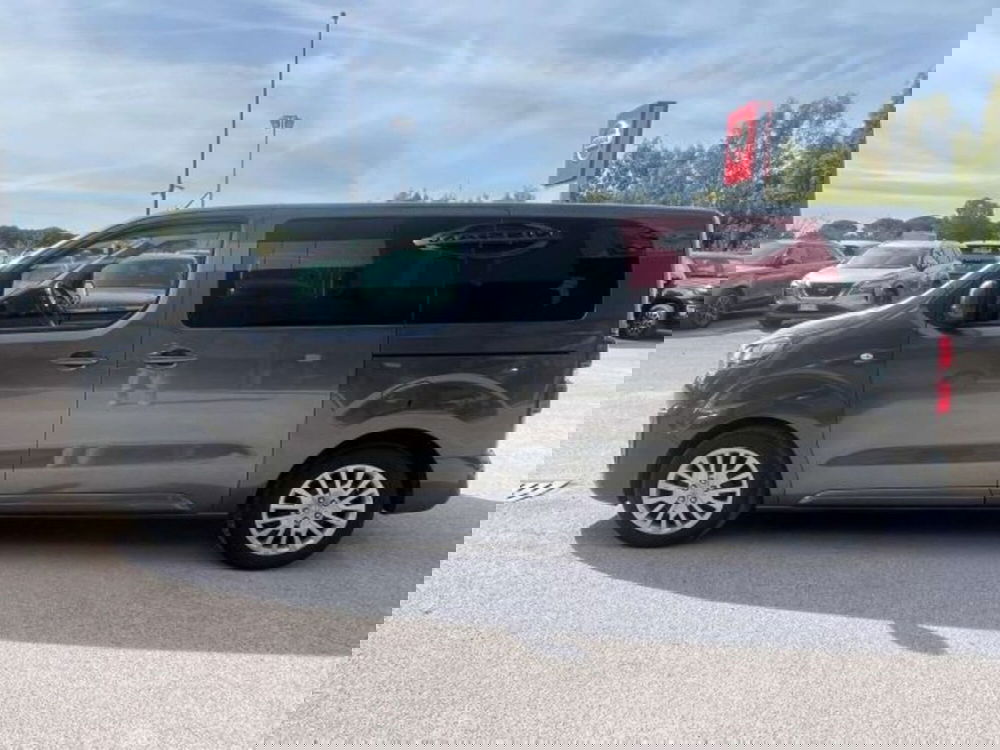 Opel Zafira Life usata a Firenze (9)