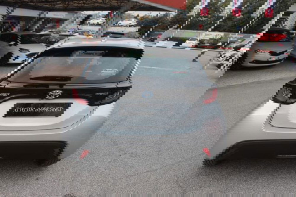 Toyota Yaris Cross usata a Roma (4)