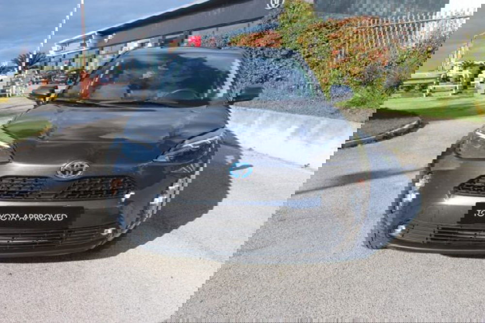 Toyota Yaris Cross usata a Roma (5)