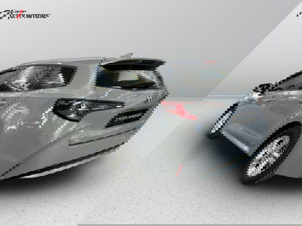 Toyota Corolla Touring Sports usata a Monza e Brianza (5)