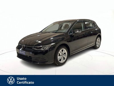 Volkswagen Golf Variant 1.0 eTSI EVO DSG Life del 2024 usata a Arzignano