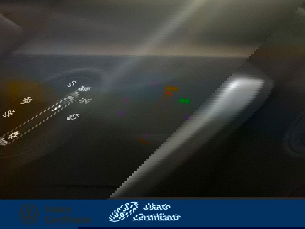 Volkswagen T-Roc usata a Vicenza (14)