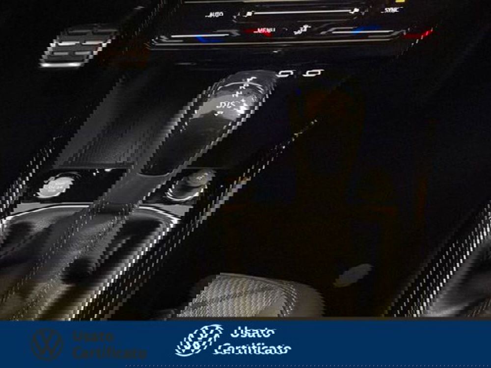 Volkswagen T-Cross nuova a Vicenza (11)