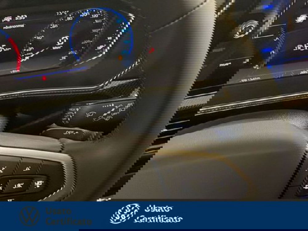 Volkswagen T-Cross nuova a Vicenza (15)