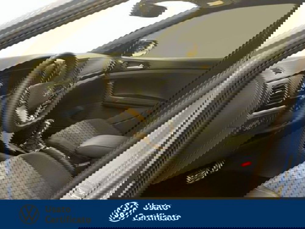 Volkswagen T-Cross nuova a Vicenza (7)