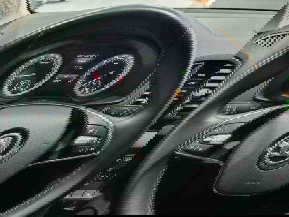 Skoda Karoq usata a Catania (17)