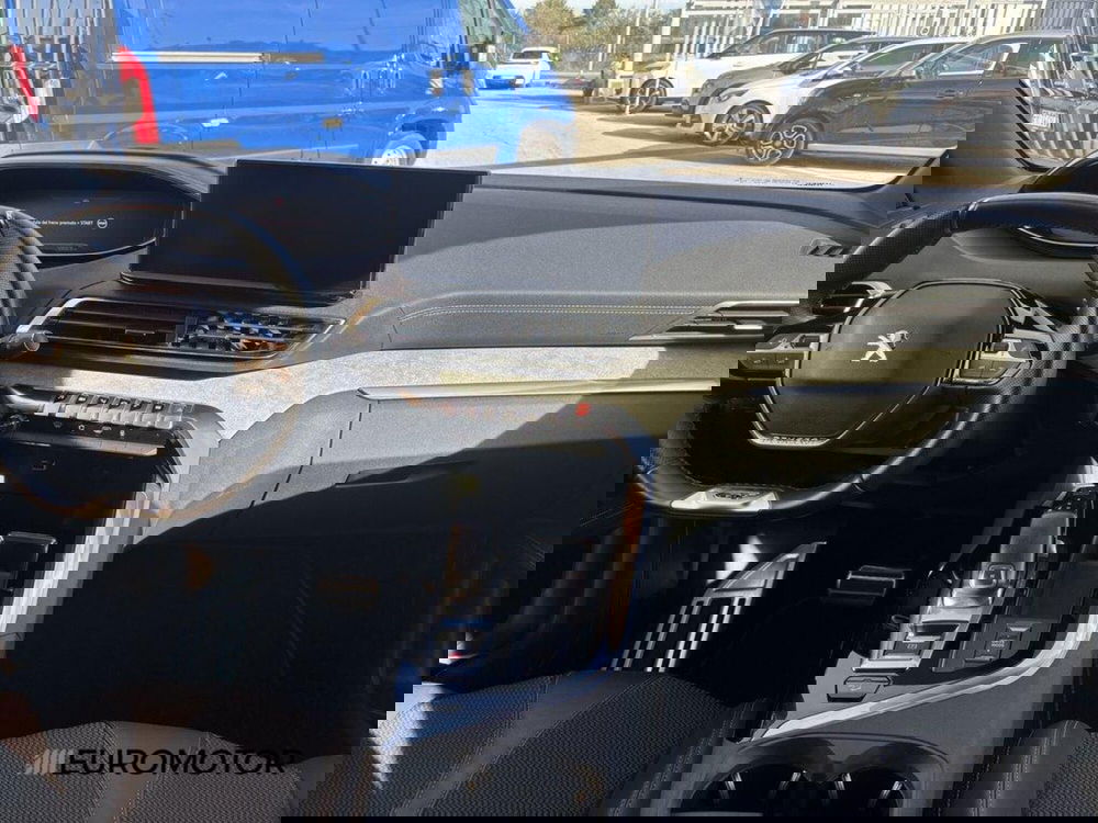 Peugeot 3008 usata a Bari (11)
