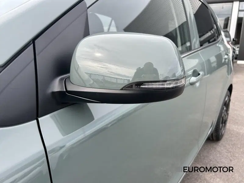 Kia Picanto nuova a Bari (10)