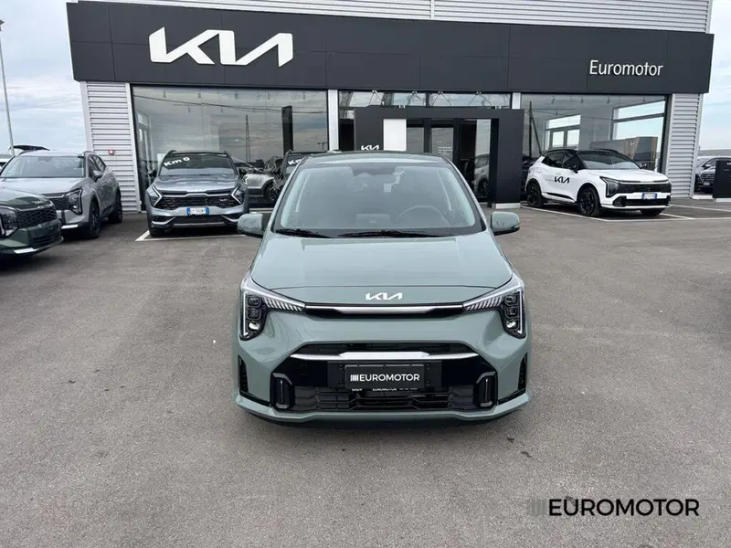 Kia Picanto nuova a Bari (2)