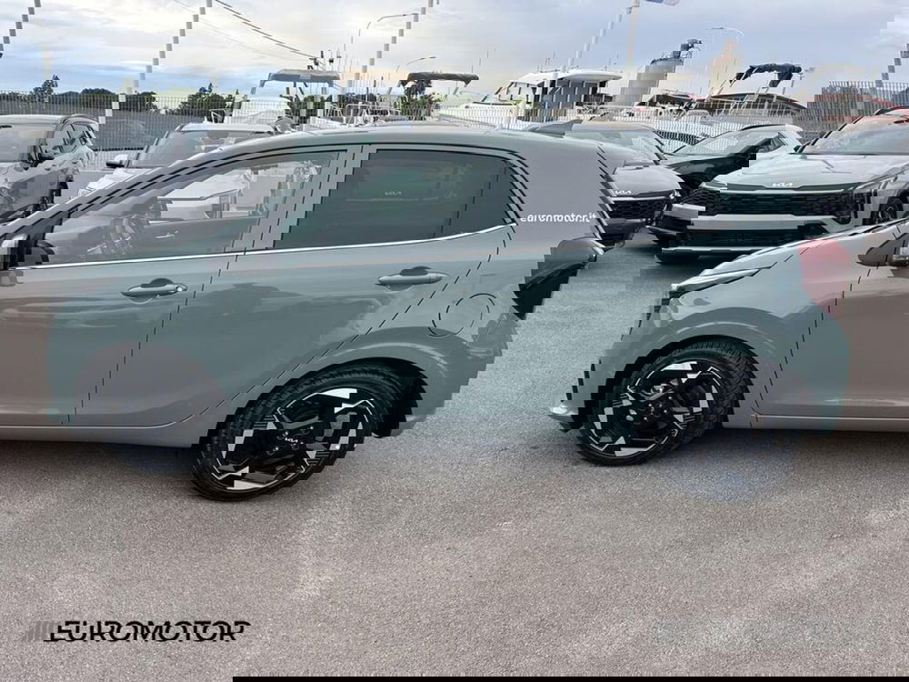 Kia Picanto nuova a Bari (8)