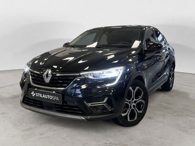 Renault Arkana E-Tech 145 CV Intens del 2022 usata a Prato
