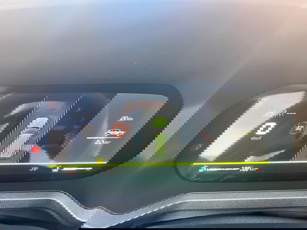 Dacia Bigster nuova a Messina (17)