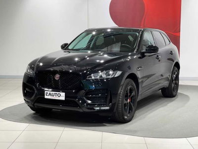Jaguar F-Pace 2.0 D 180 CV AWD R-Sport del 2017 usata a Montagna in Valtellina