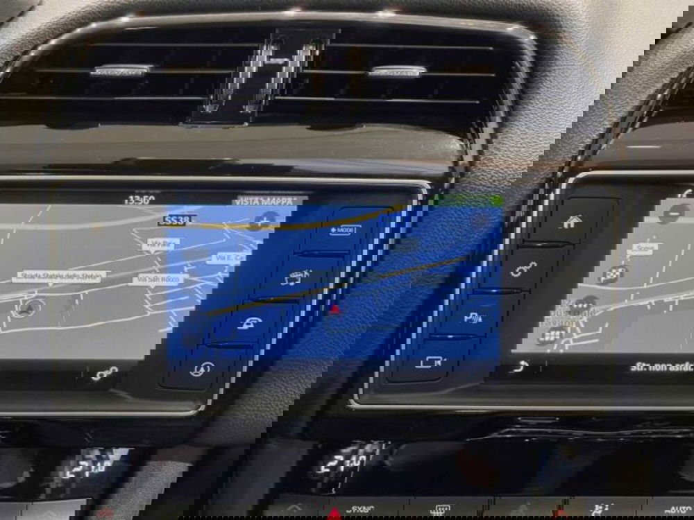 Jaguar F-Pace usata a Sondrio (17)