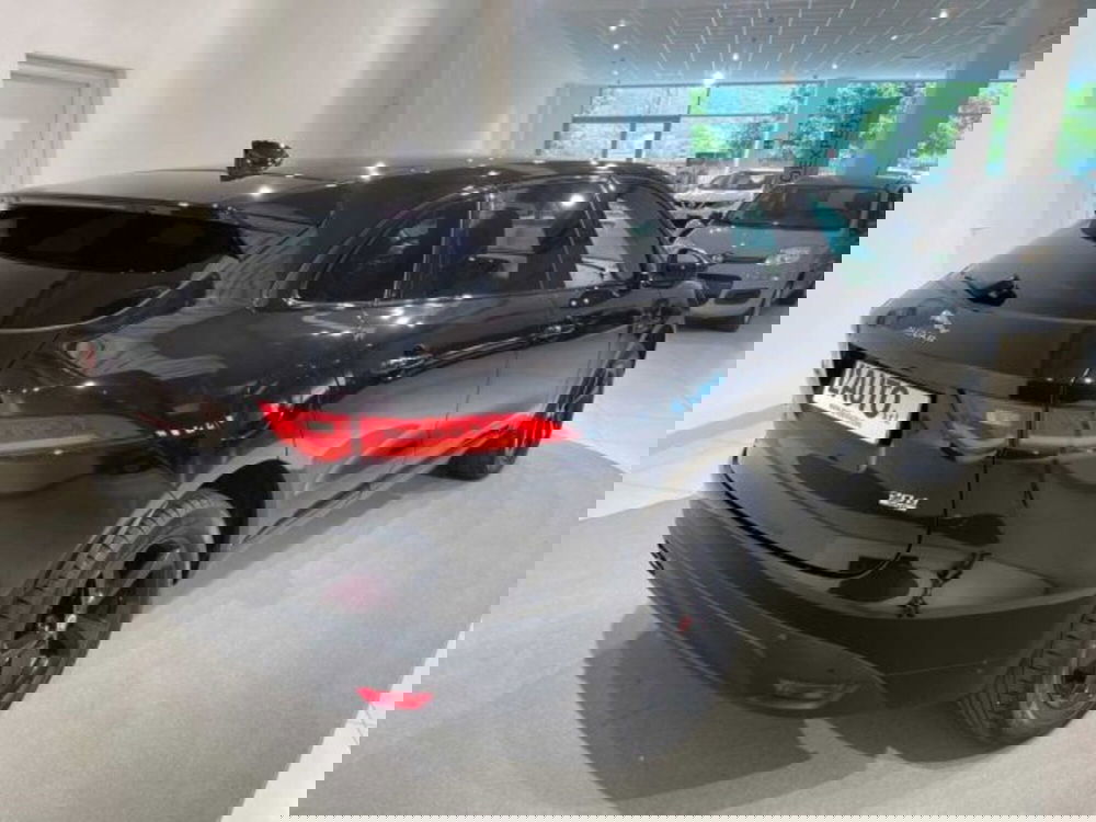 Jaguar F-Pace usata a Sondrio (5)