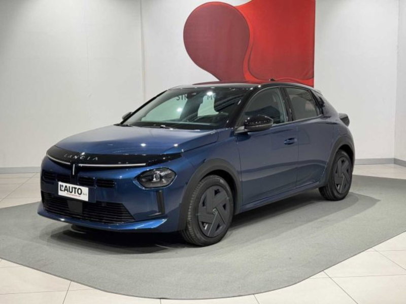 Lancia Ypsilon nuova a Sondrio