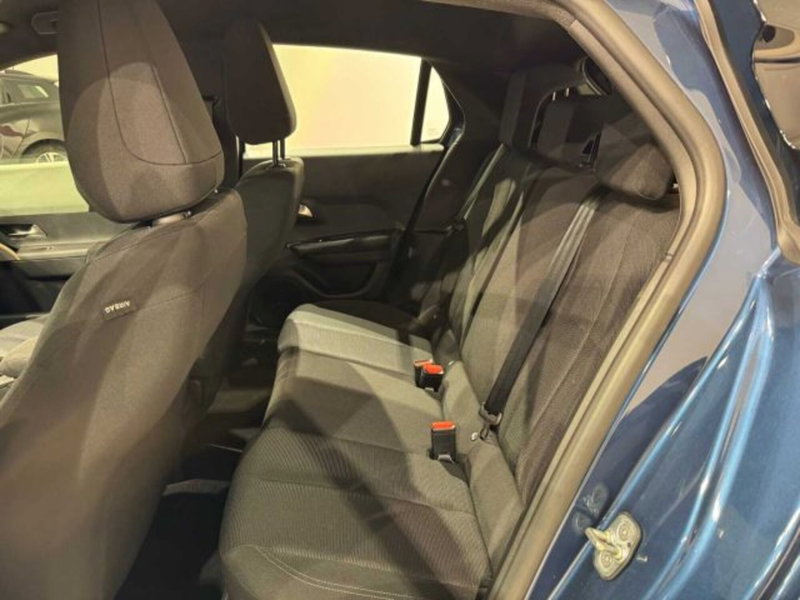Lancia Ypsilon nuova a Sondrio (11)