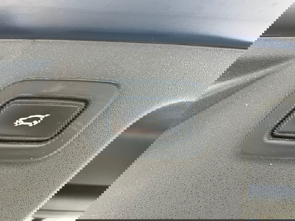 Land Rover Discovery Sport usata a Verona (14)