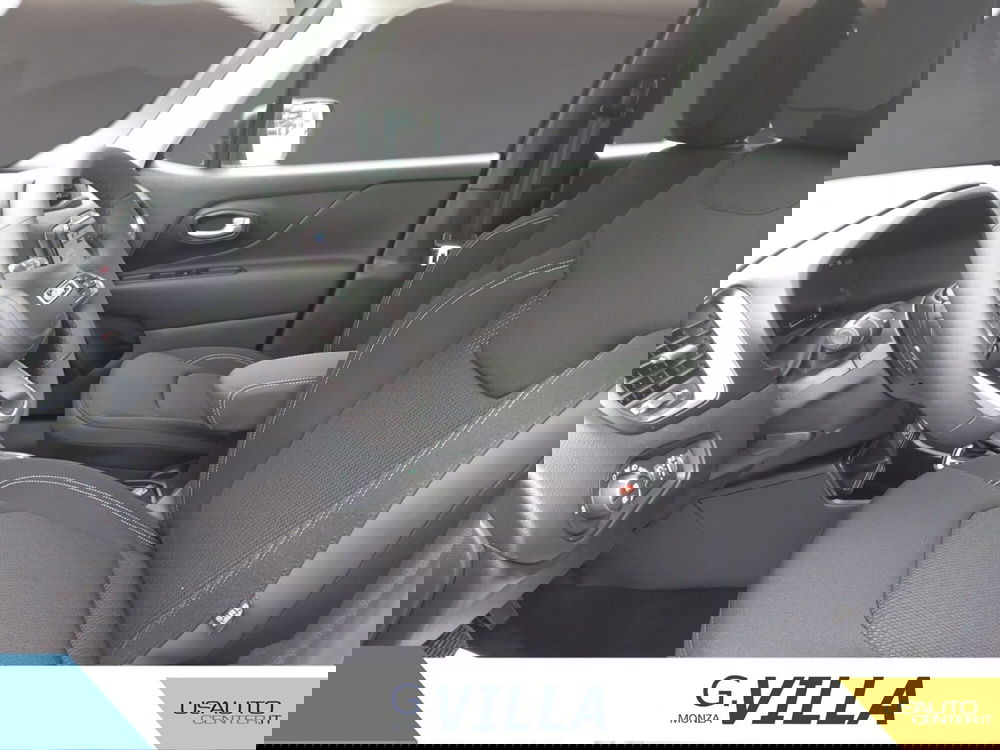 Jeep Renegade nuova a Monza e Brianza (10)