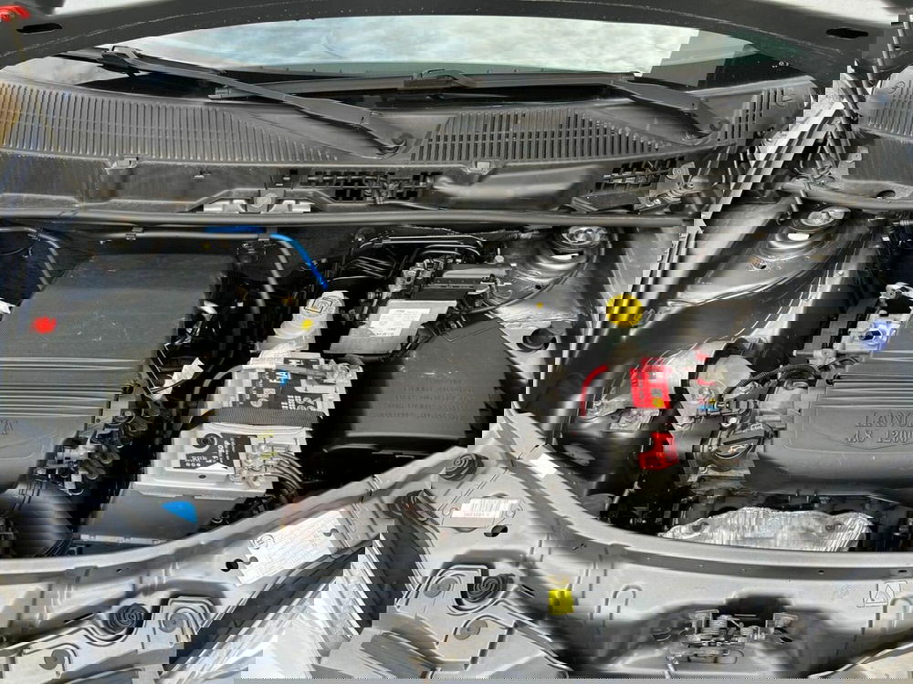 Lancia Ypsilon usata a Sondrio (15)