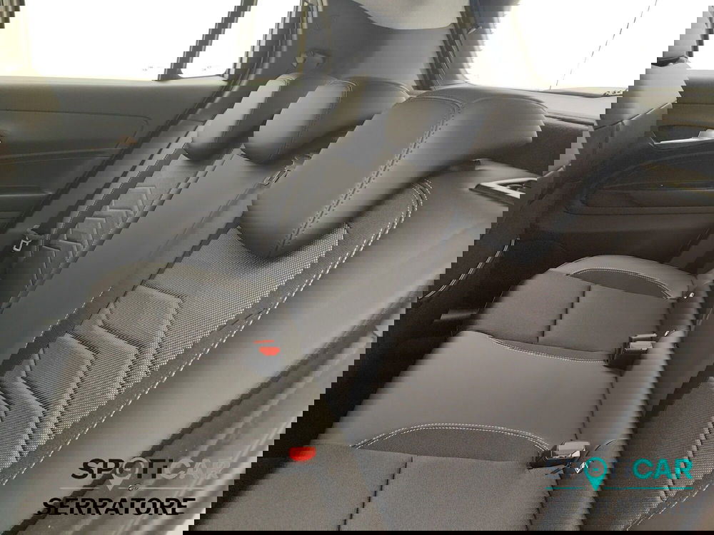 Jeep Avenger nuova a Como (13)