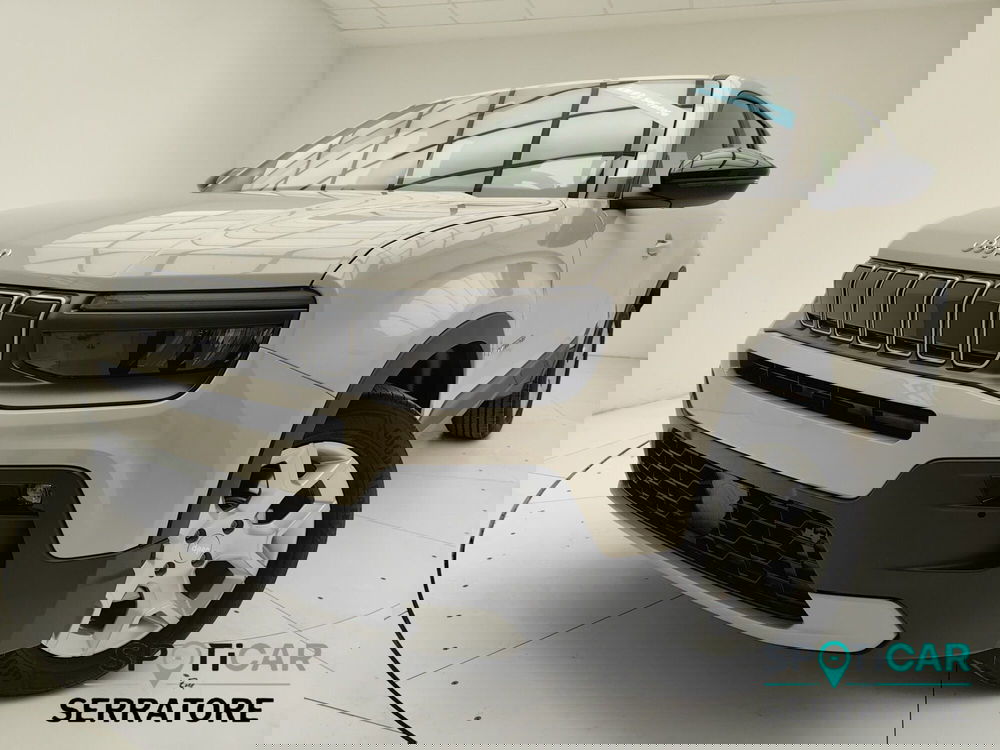 Jeep Avenger nuova a Como (17)