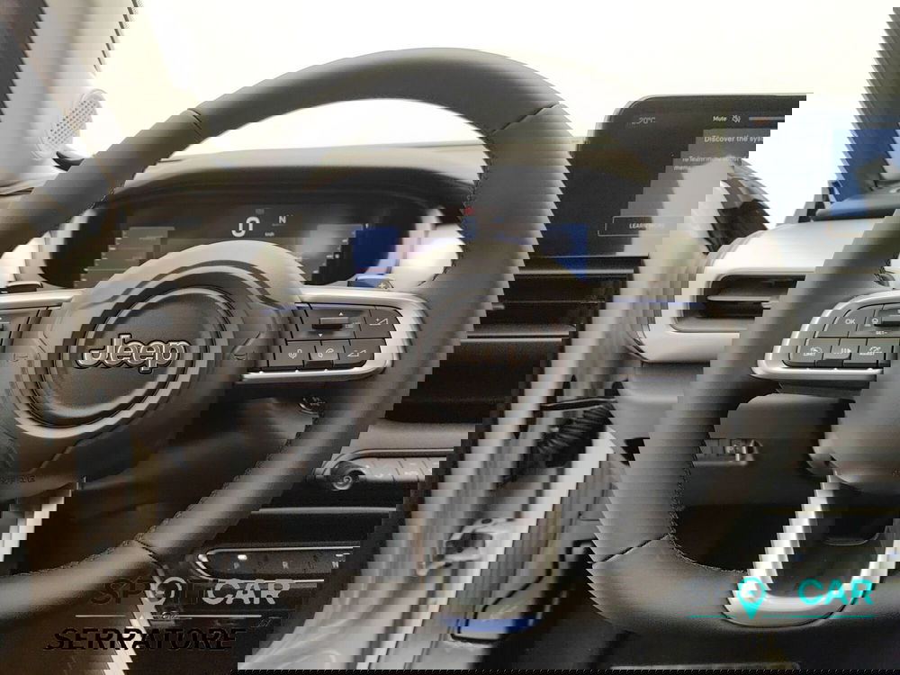 Jeep Avenger nuova a Como (8)