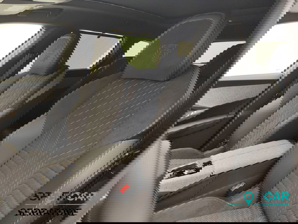 Peugeot 5008 nuova a Como (12)