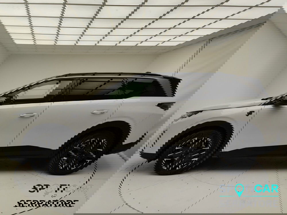 Peugeot 5008 nuova a Como (4)