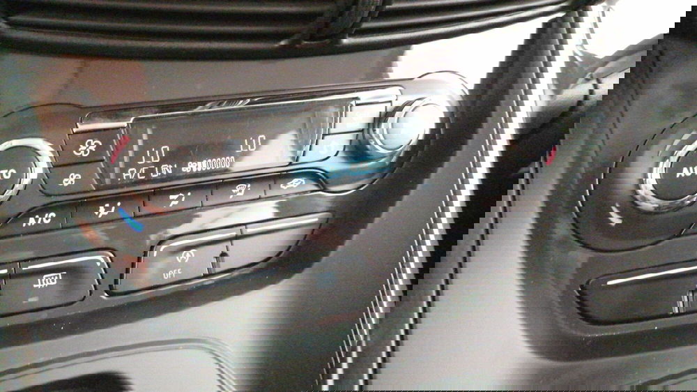 Ford Kuga usata a Roma (14)