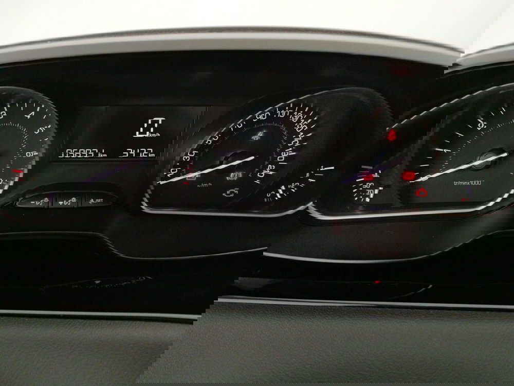Peugeot 208 usata a Caserta (14)