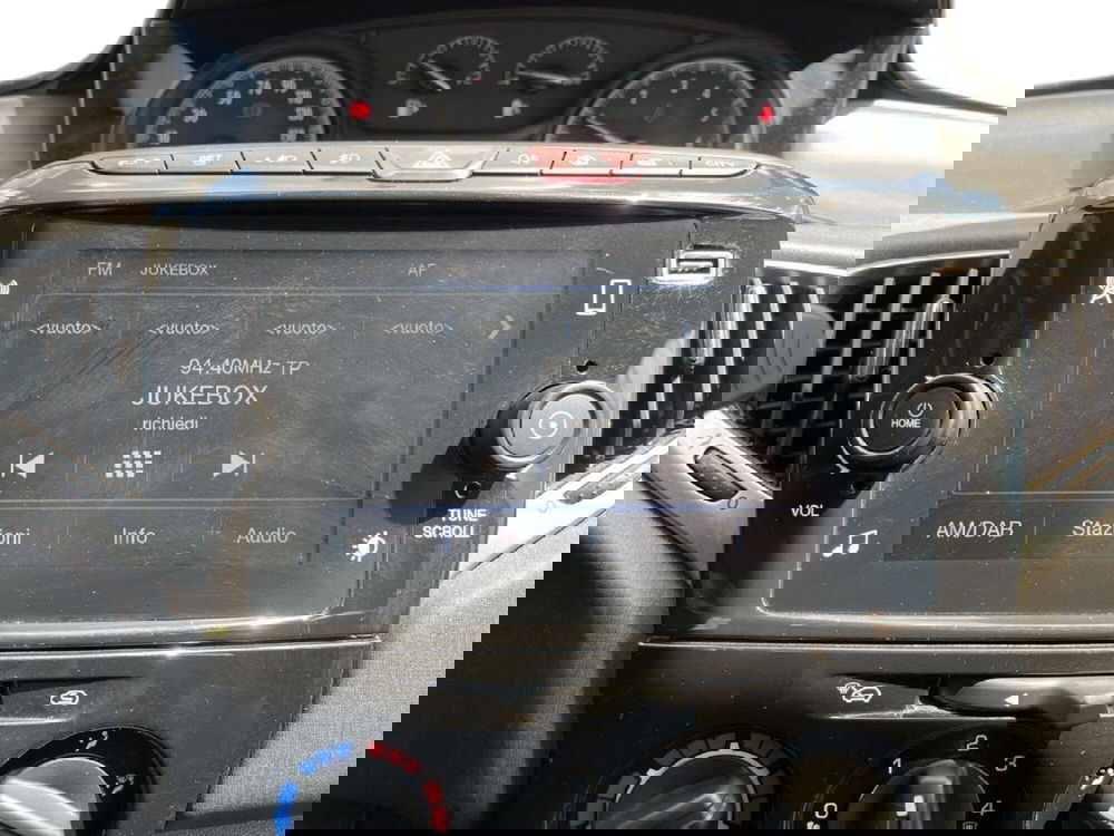 Lancia Ypsilon usata a Torino (14)