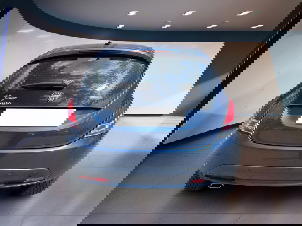 Lancia Ypsilon usata a Torino (6)