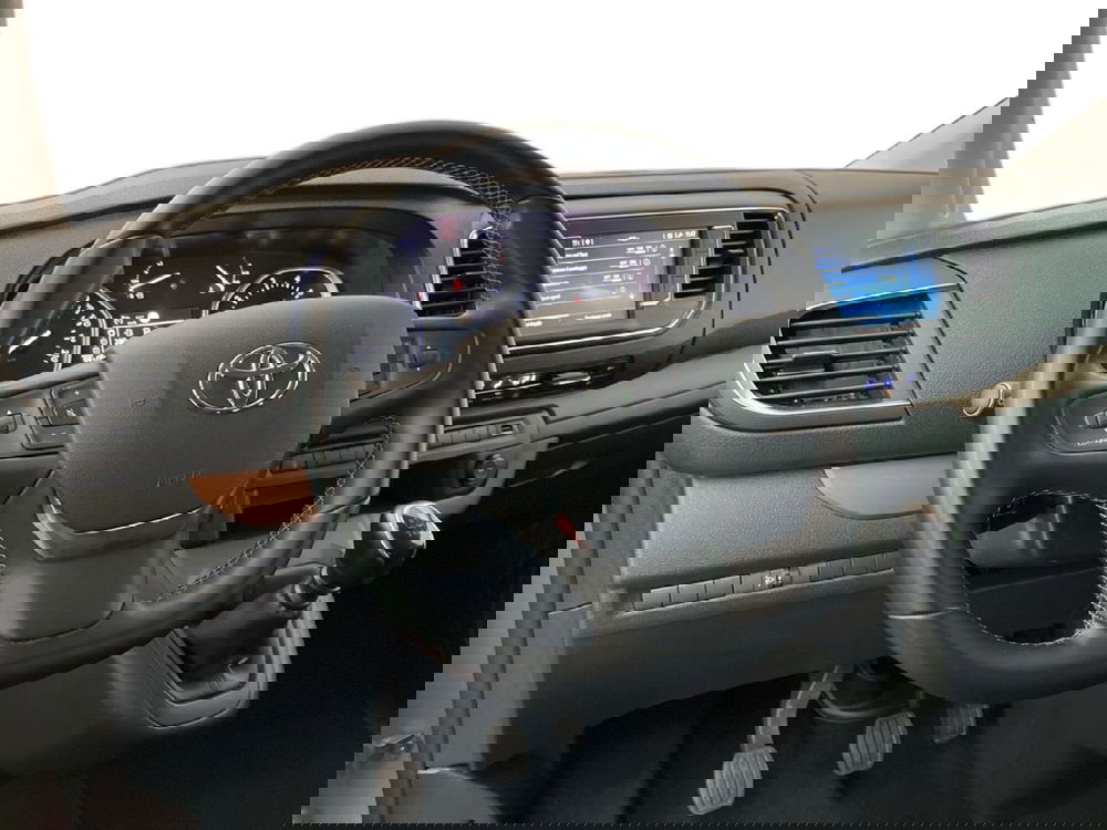 Toyota Proace Verso usata a Torino (12)