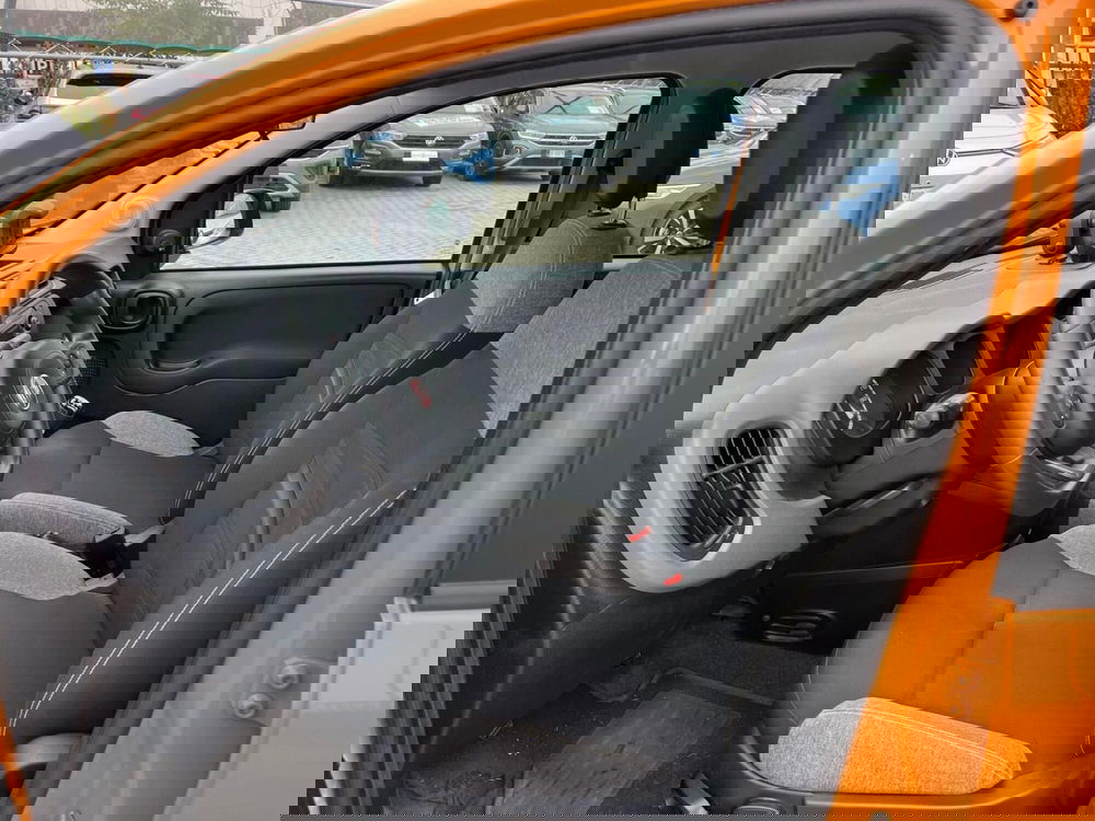 Fiat Panda Cross usata a Milano (11)