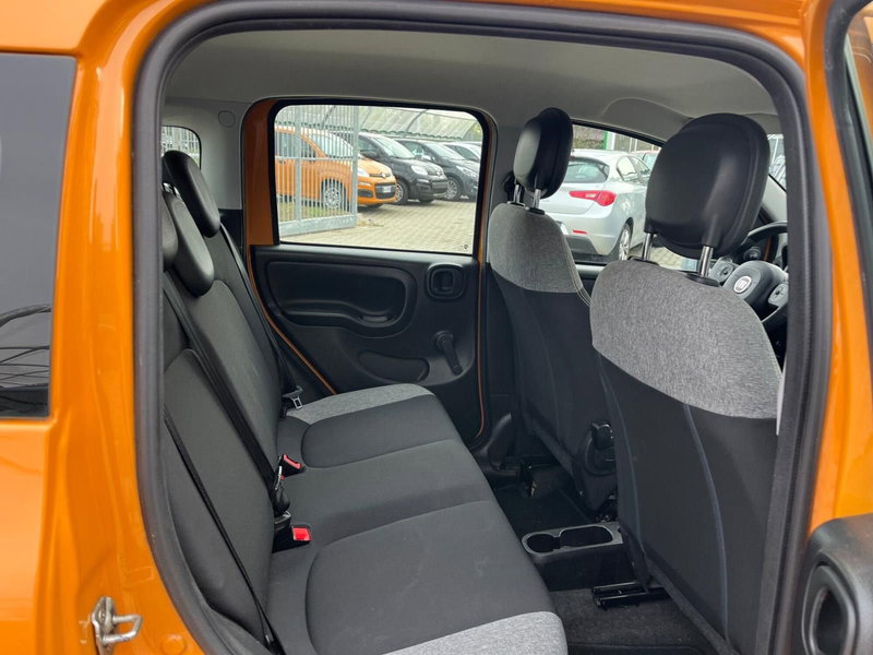 Fiat Panda Cross usata a Milano (14)
