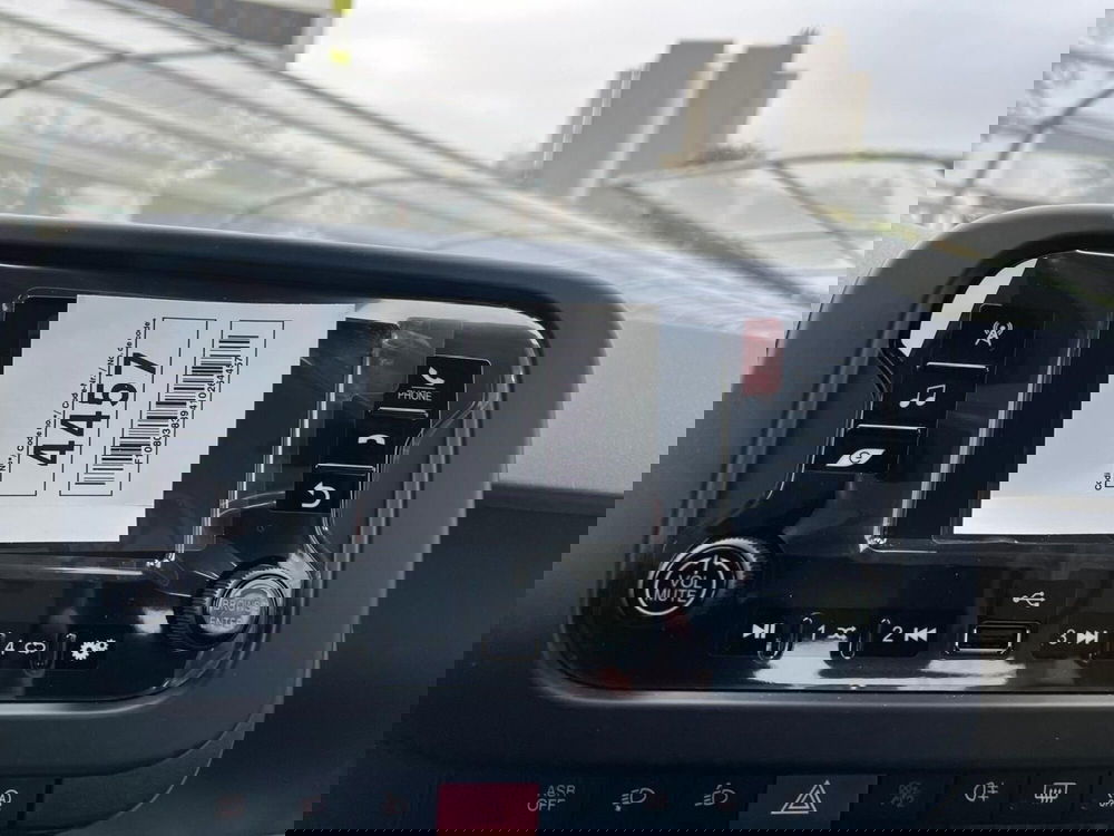 Fiat Panda Cross nuova a Milano (15)