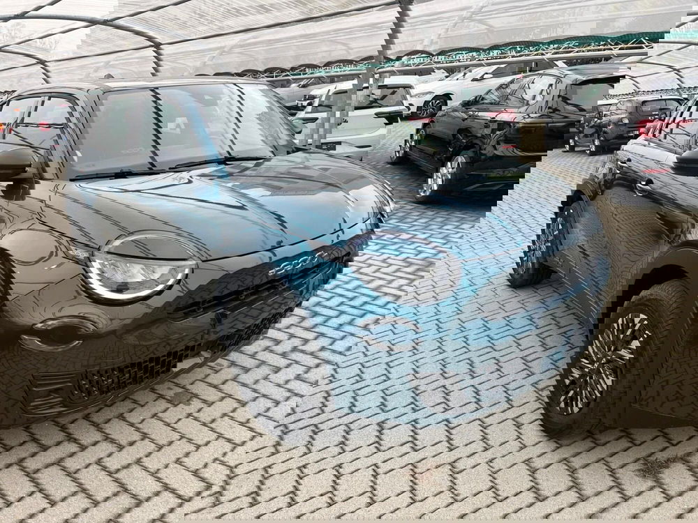 Fiat 600 nuova a Milano (3)