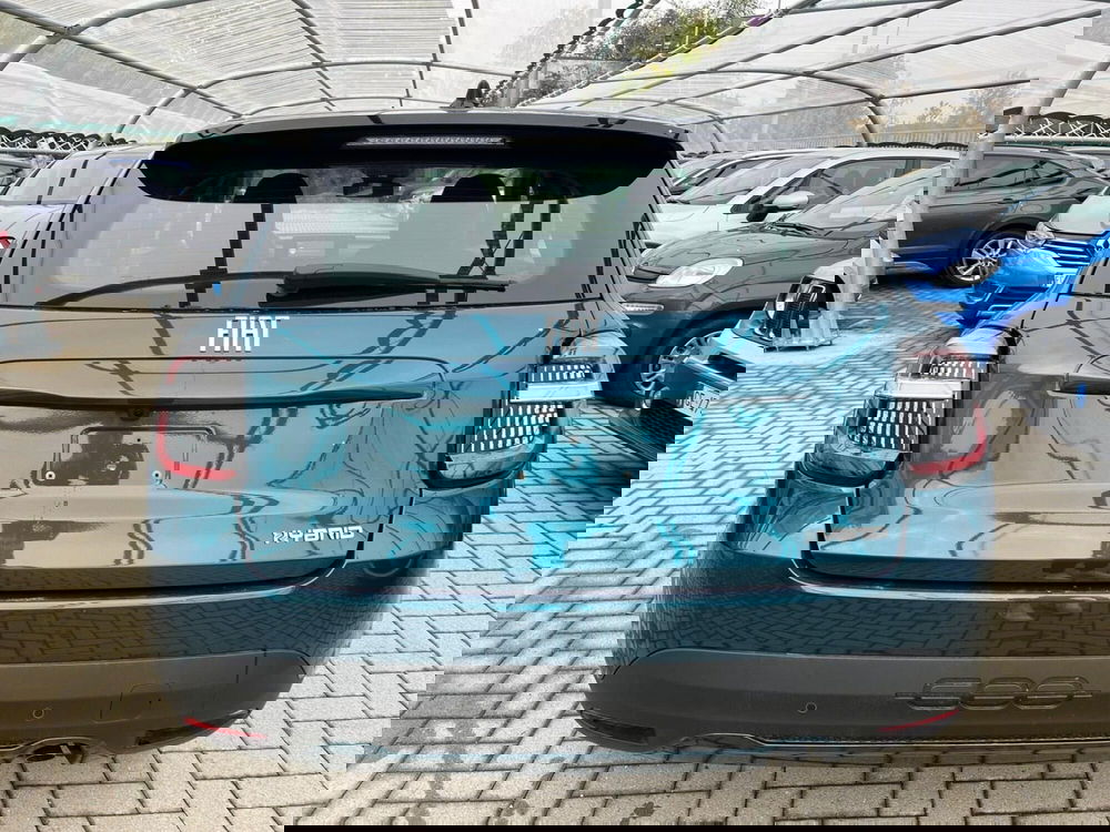 Fiat 600 nuova a Milano (8)