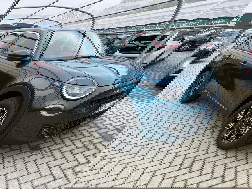 Fiat 600 nuova a Milano (3)