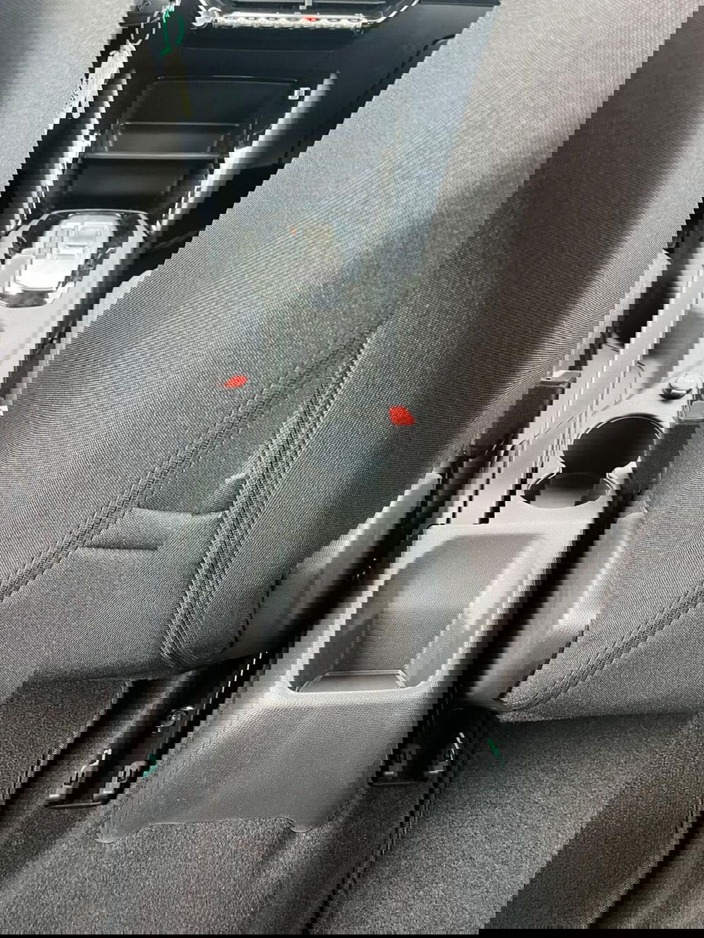 Peugeot 208 nuova a Milano (19)