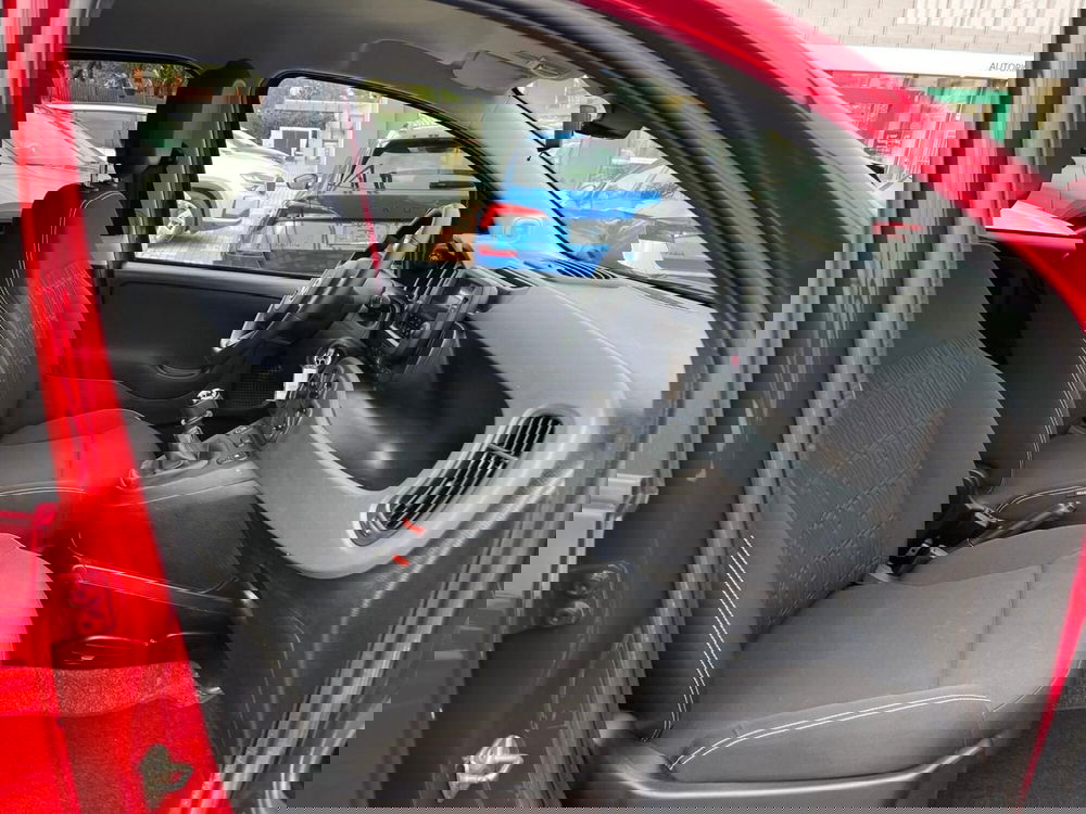 Fiat Panda Cross usata a Milano (12)
